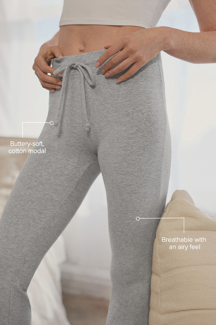 Buy Sway Bootcut Sweatpant online Alo Yoga UAE